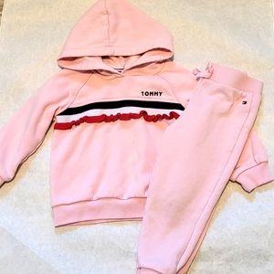 Tommy Hilfiger two piece outfit